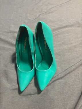 Shoe Republic LA Turquoise Pointed-Toe Pumps
